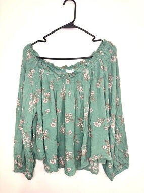 Floral Off-Shoulder Blouse in Sage Green